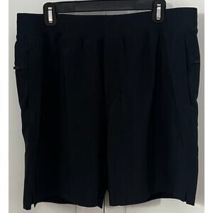 Fabletics Men's Black The 7" Franchise Short Lined Size XL  NWT